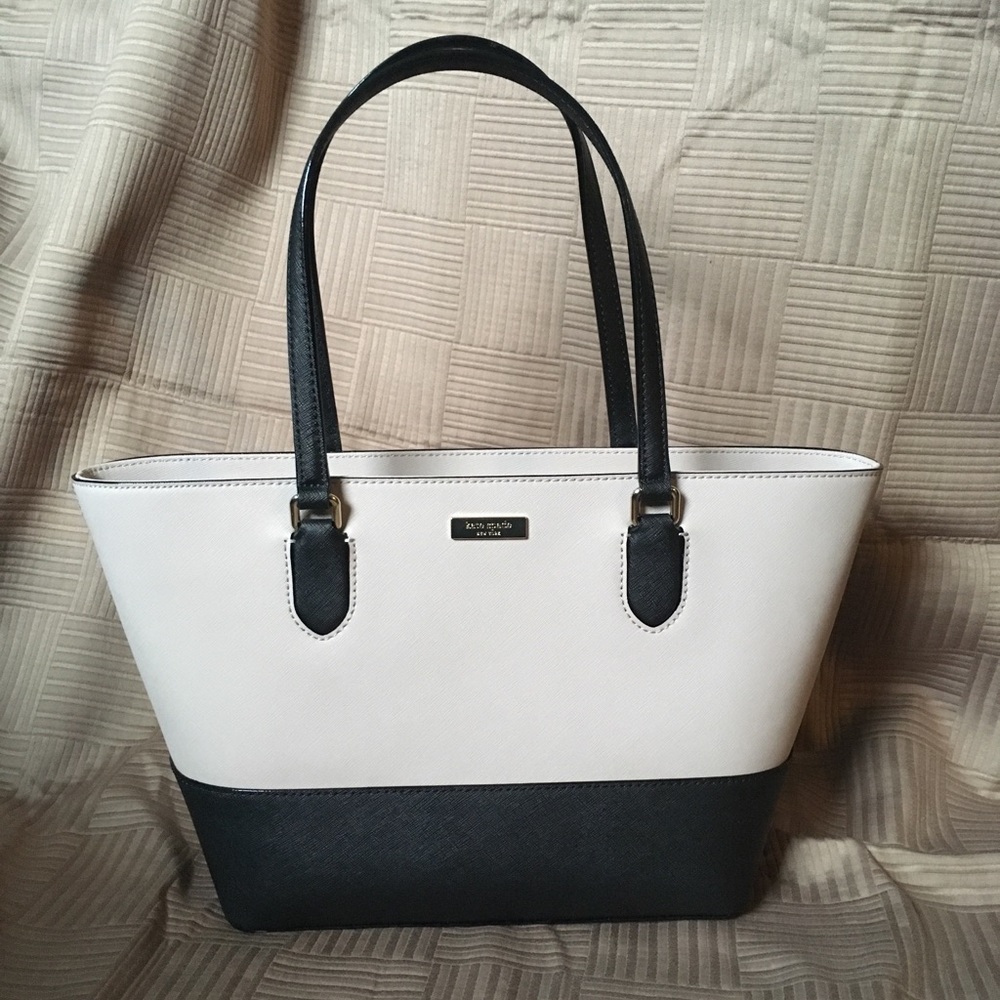 ✅ NWT Kate Spade Laurel Way Small Dally Tote!